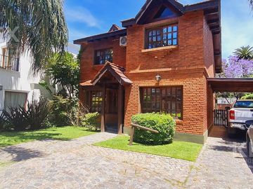 Casa en  San Miguel, Barrio Portal del Sol