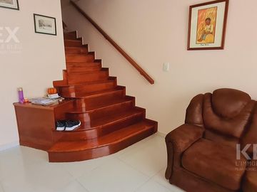 Casa en  San Miguel, Barrio Portal del Sol
