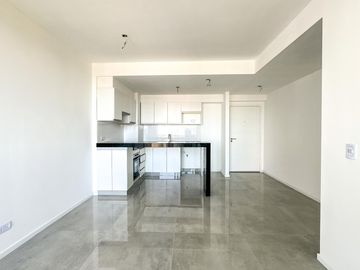 Departamento en Venta, con Cochera, en Torre Road Brickell - Tigre - GBA Norte