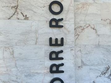 Departamento en Venta, con Cochera, en Torre Road Brickell - Tigre - GBA Norte