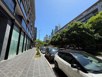 Departamento de dos ambientes en venta en Puerto Madero