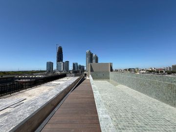 Departamento de dos ambientes en venta en Puerto Madero