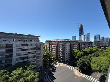 Departamento de dos ambientes en venta en Puerto Madero
