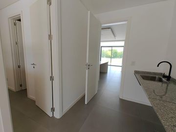 Casa con pileta en Pilara