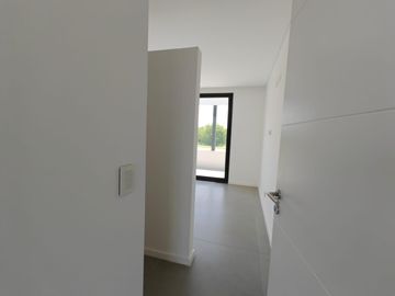 Casa con pileta en Pilara
