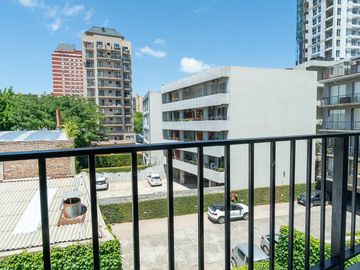 Departamento tipo dúplex 2 ambientes en venta en Tigre centro