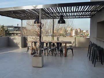 Departamento tipo dúplex 2 ambientes en venta en Tigre centro