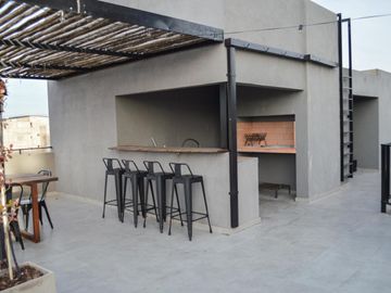 Departamento tipo dúplex 2 ambientes en venta en Tigre centro
