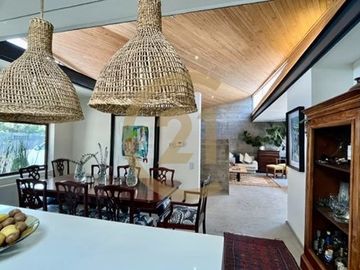 Preciosa casa en venta en Vitacura