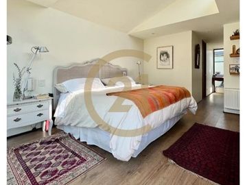 Preciosa casa en venta en Vitacura