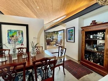 Preciosa casa en venta en Vitacura