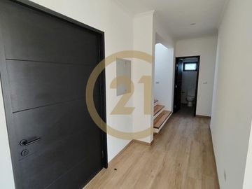 Preciosa casa nueva en La Serena Golf