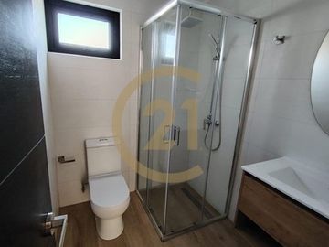 Preciosa casa nueva en La Serena Golf