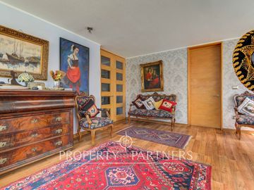 Departamento en venta a pasos de plaza Loreto Cousiño, Providencia