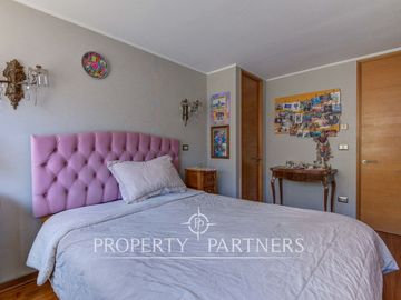 Departamento en venta a pasos de plaza Loreto Cousiño, Providencia