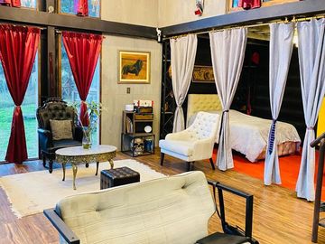 VENTA O CANJE de terreno y casa container. Malchinguí