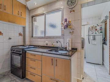 Venta Depto. 4 ambientes.  Recoleta. Refaccionado
