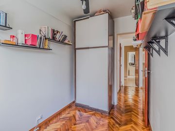 Venta Depto. 4 ambientes.  Recoleta. Refaccionado