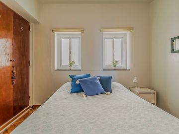 Venta Depto. 4 ambientes.  Recoleta. Refaccionado