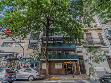 Venta Depto. 4 ambientes.  Recoleta. Refaccionado
