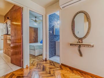 Venta Depto. 4 ambientes.  Recoleta. Refaccionado