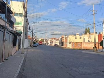 VENTA DE CASA DE 3 RECAMARAS EN EX HACIENDA LA NORIA ATRAS DE SAMS CLUB LA NORIA