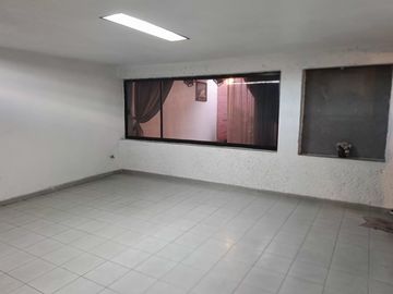 VENTA DE CASA DE 3 RECAMARAS EN EX HACIENDA LA NORIA ATRAS DE SAMS CLUB LA NORIA