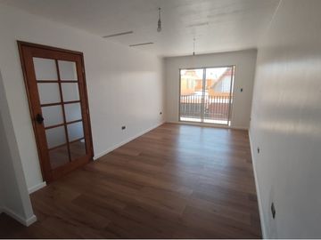 Se vende  casa remodelada y ampliada