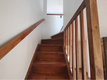 Se vende  casa remodelada y ampliada