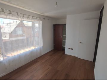 Se vende  casa remodelada y ampliada