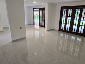 VENTA de CASA RESIDENCIAL en BUCARAMANGA