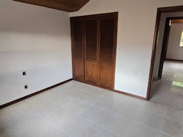 VENTA de CASA RESIDENCIAL en BUCARAMANGA