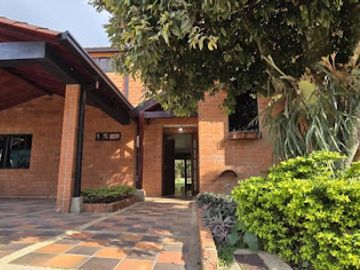 VENTA de CASA RESIDENCIAL en BUCARAMANGA