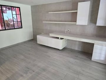 VENTA de CASA RESIDENCIAL en BUCARAMANGA
