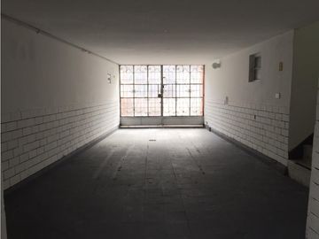 GALERIAS, 270 M2, ESQUINERA, SOBRE CLL 57