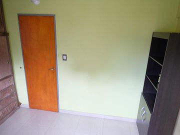 PH en venta - 2 Dormitorios 1 Baño - 97Mts2 - Avellaneda