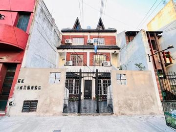 PH en venta - 2 Dormitorios 1 Baño - 97Mts2 - Avellaneda