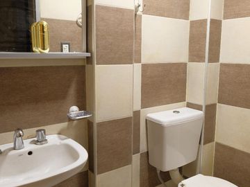 PH en venta - 2 Dormitorios 1 Baño - 97Mts2 - Avellaneda