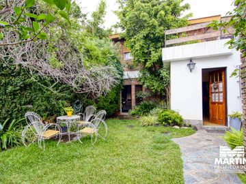 Casa en venta 4 amb con jardín en Mart.-Santa Fe/Fleming