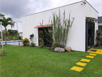 Se vende casa campestre en Montenegro, Quindío.