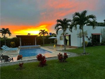 Se vende casa campestre en Montenegro, Quindío.