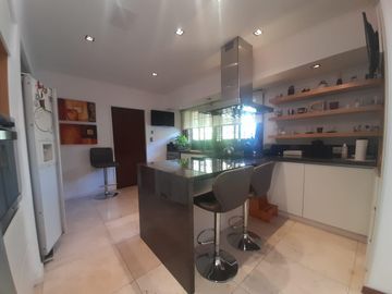 Casa en  venta en Castelar Norte