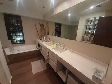 Casa en  venta en Castelar Norte