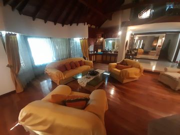 Casa en  venta en Castelar Norte