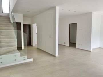 Venta de Casa en Álamo Sur!
