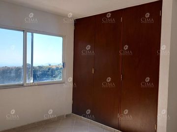 Venta 2 casas en  Lomas de Tetela, Cuernavaca - V358