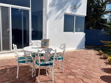Venta 2 casas en  Lomas de Tetela, Cuernavaca - V358