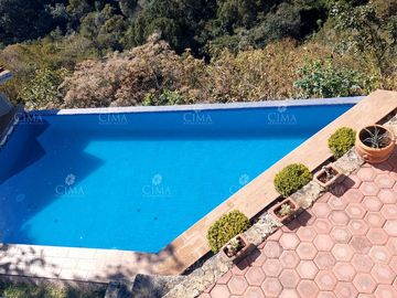 Venta 2 casas en  Lomas de Tetela, Cuernavaca - V358
