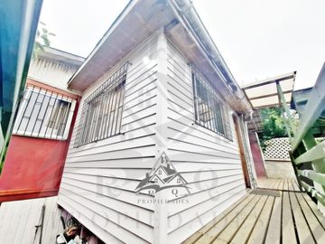 Excelente ubicación en el Litoral Central, Oportunidad única en El Quisco Casa 93m2 en 440 m2 totales con departamento interior.