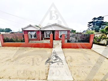 Excelente ubicación en el Litoral Central, Oportunidad única en El Quisco Casa 93m2 en 440 m2 totales con departamento interior.